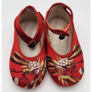 Vintage‎ 1950s Chinese Embroidered Dragon Shoes Silk Red Ankle Strap Size 5